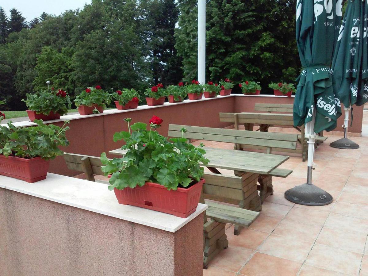 Hotel Monument Mrakovica Екстер'єр фото